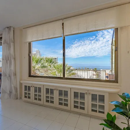 Great In Gigantes Apartman