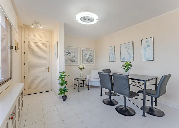 Great In Gigantes Acantilado de los Gigantes